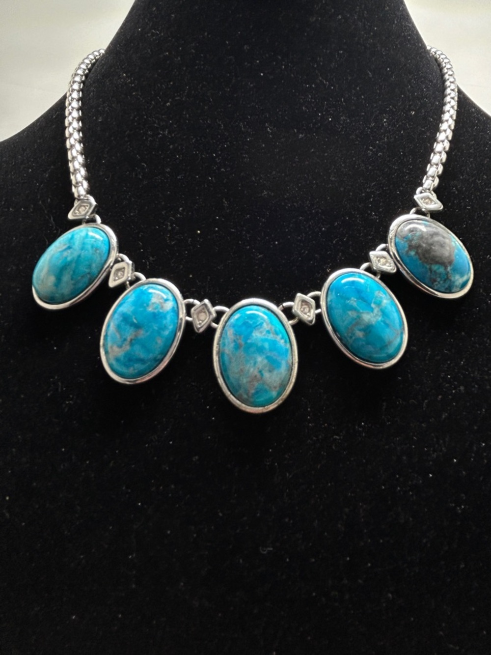 White House Black Matket, Silver And Turquoise Short Necklace